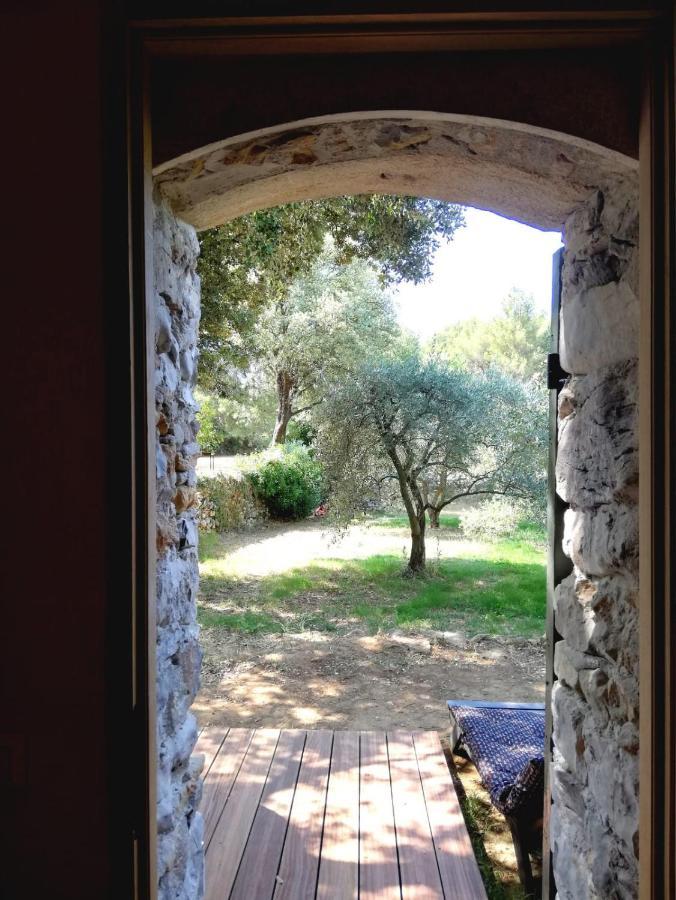 Hotel Les Cabanons Sainte Victoire Esterno foto