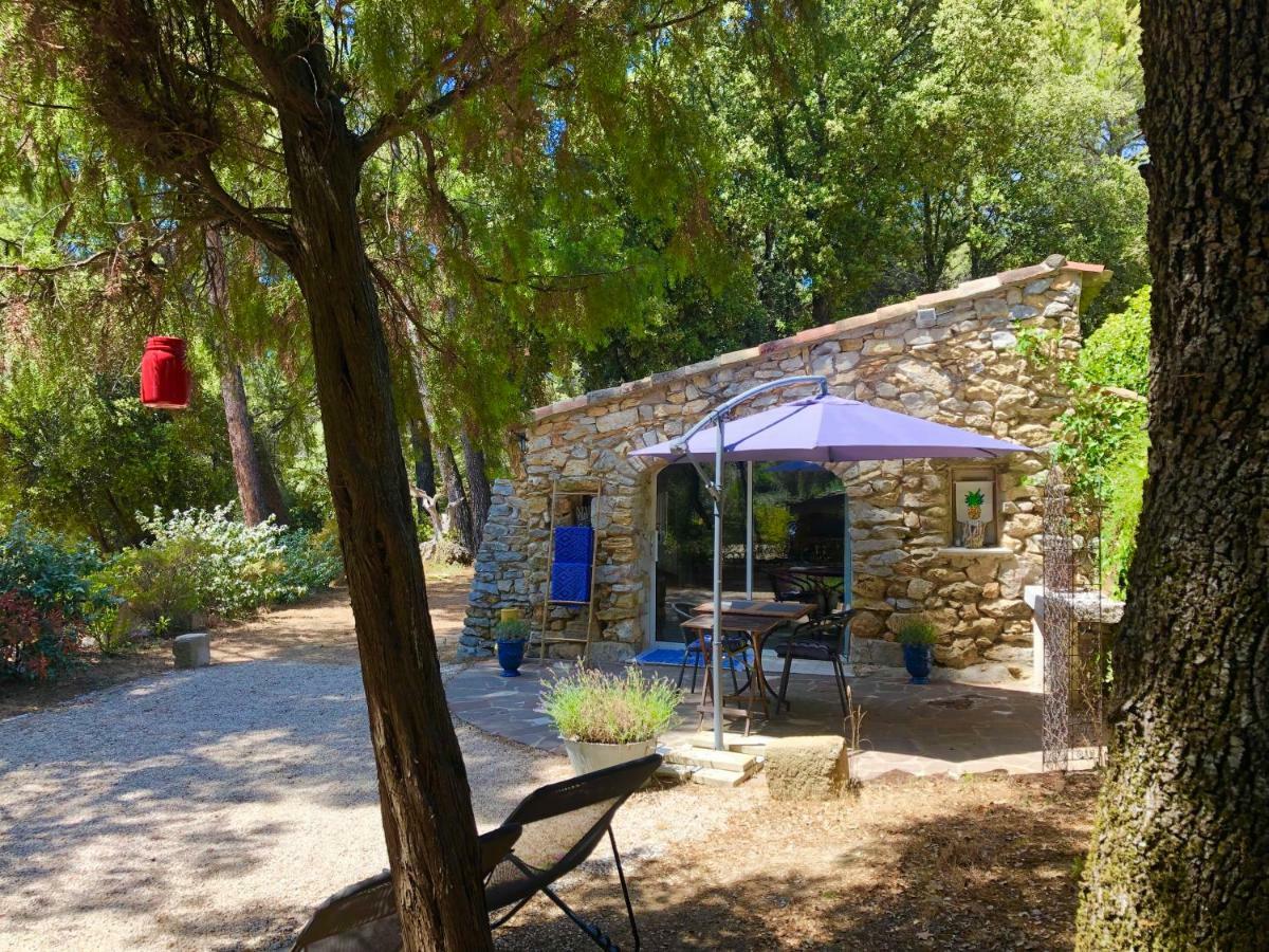 Hotel Les Cabanons Sainte Victoire Esterno foto